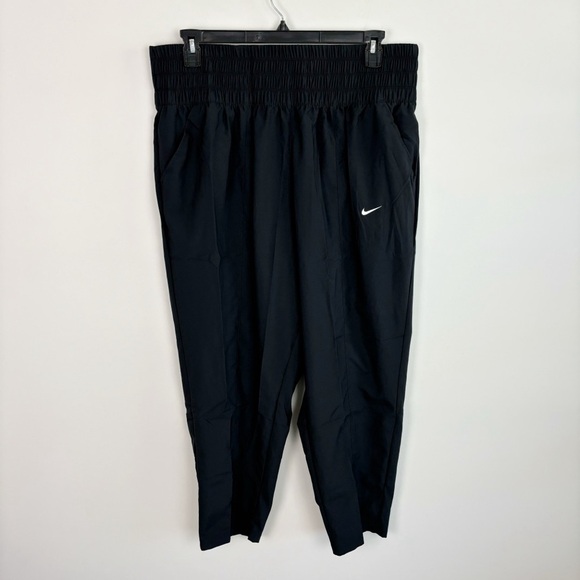 Nike Dri-FIT Women’s One Ultra High-Waisted Pants Black Plus Size - Picture 1 of 7